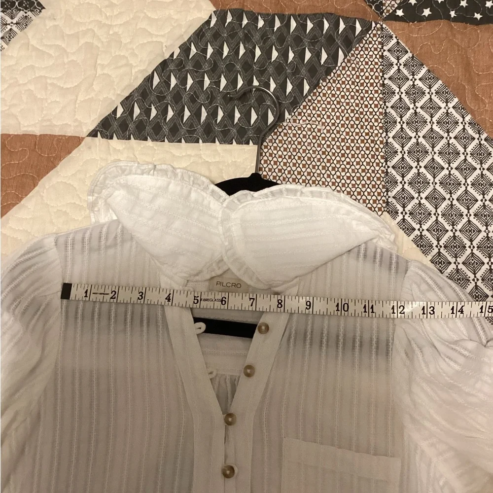 White Pilcro Keira Button-Front Puff Sleeve Top